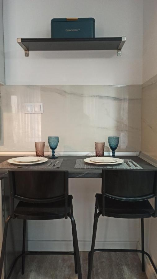 Down Town Luxurious Apartments Александруполис Екстериор снимка