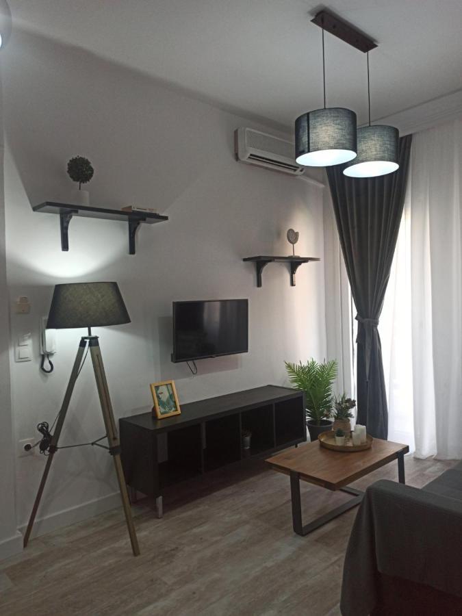 Down Town Luxurious Apartments Александруполис Екстериор снимка